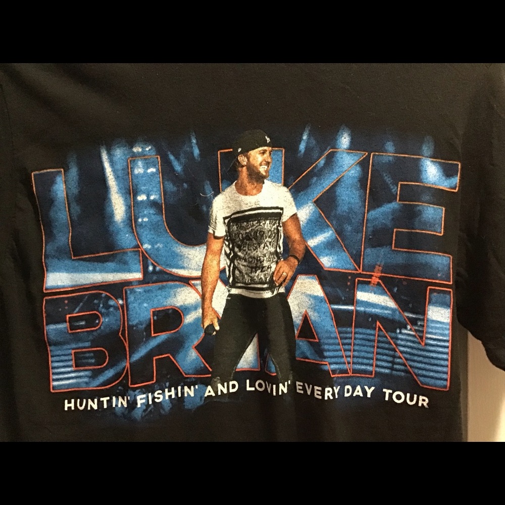 Luke Bryan Huntin’ Fishin’ and Lovin’ Every Day Sm